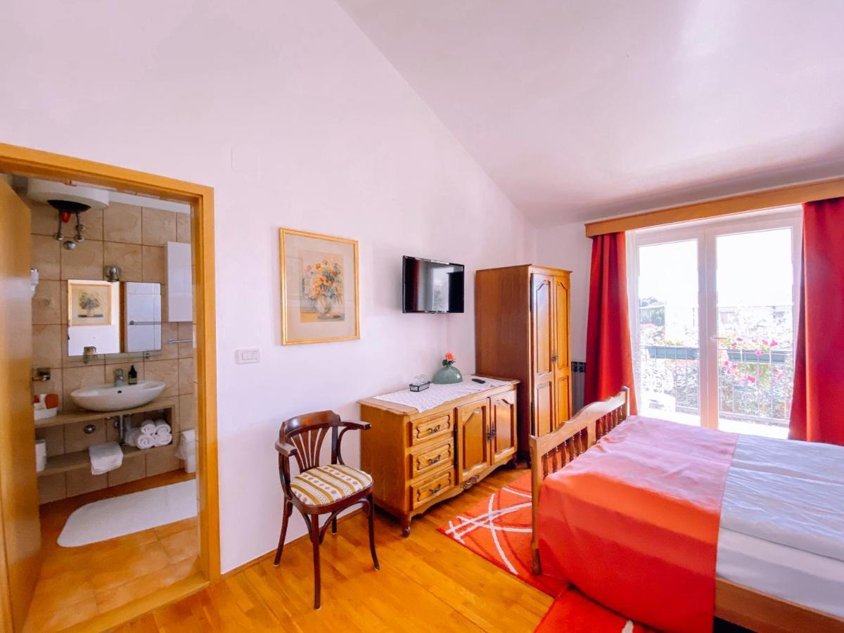 Guest House Sosi Umag Exterior photo
