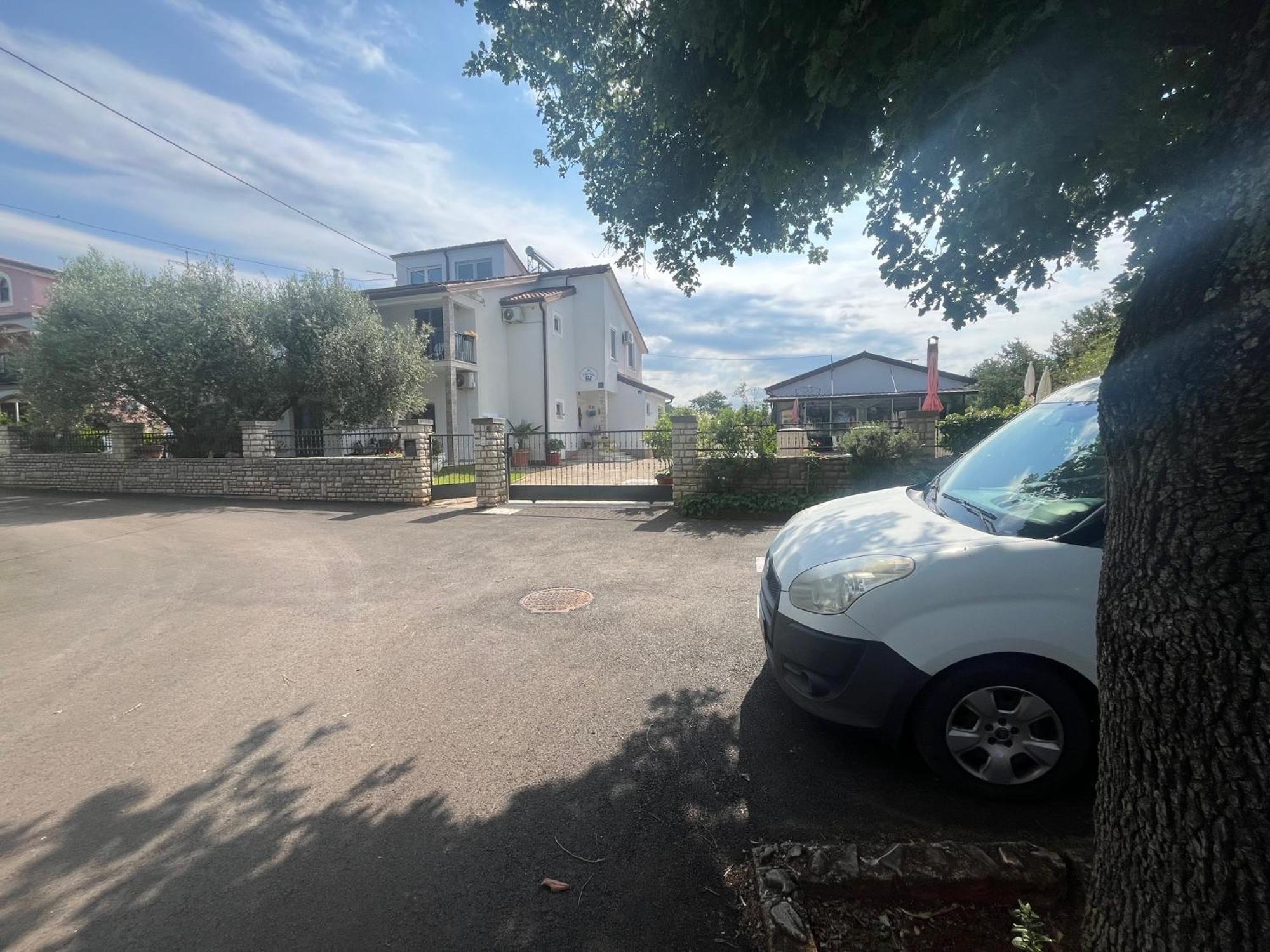 Guest House Sosi Umag Exterior photo
