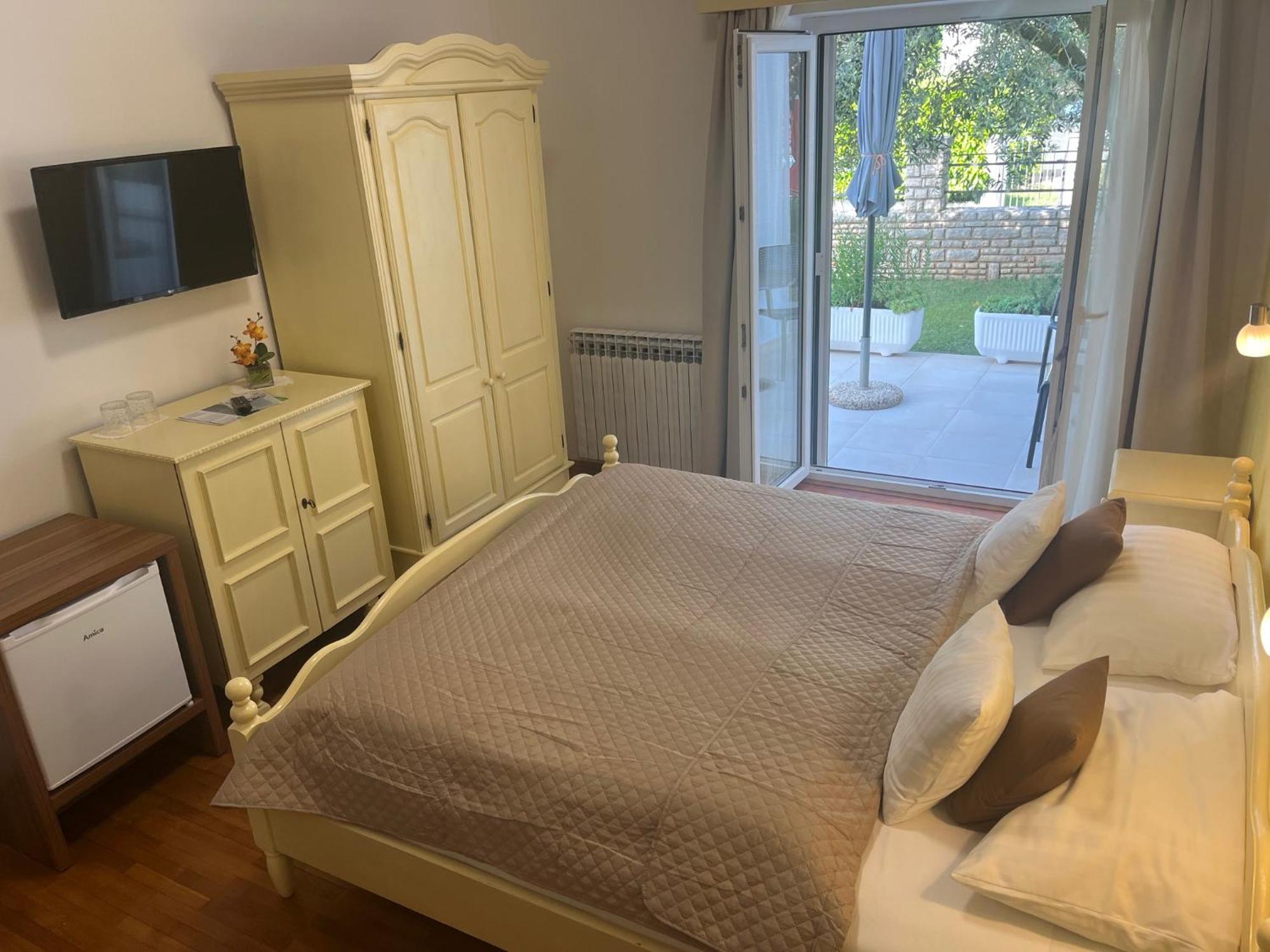 Guest House Sosi Umag Exterior photo